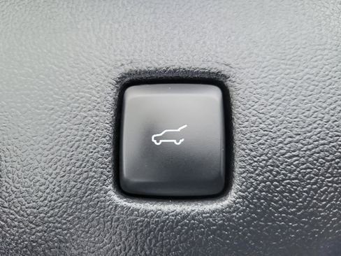 Used 2023 Ford Escape ST-Line w/ Tech Pack #1 image 9