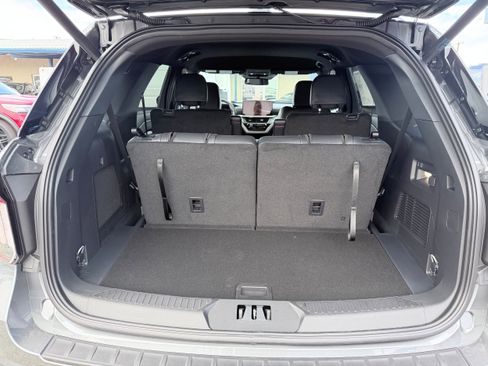 New 2026 Ford Explorer ST-Line w/ ST-Line Street Pack image 24