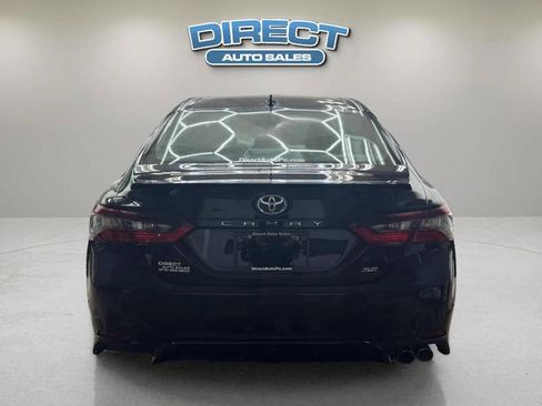 Used 2024 Toyota Camry SE FWD image 5