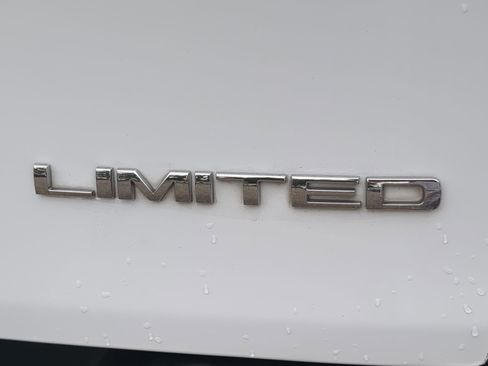 Used 2016 Jeep Cherokee Limited image 59