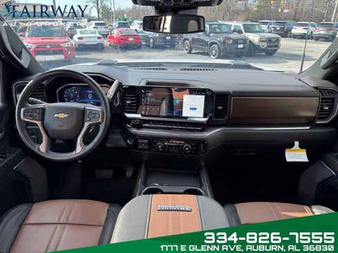Used 2024 Chevrolet Silverado 2500 High Country image 14