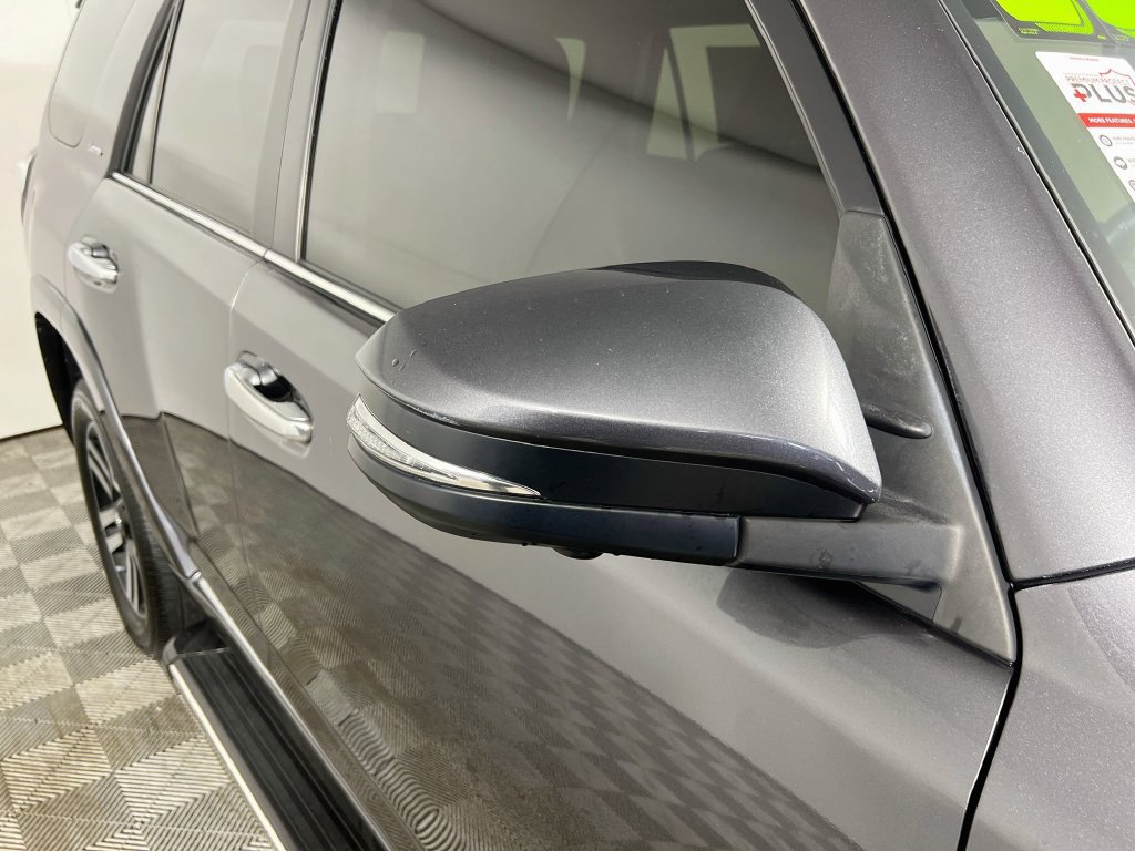 Used 2023 Toyota 4Runner Limited RWD image 10