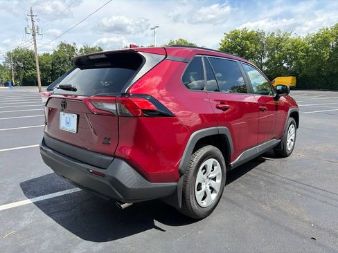 Used 2019 Toyota RAV4 LE w/ All Weather Liner Package AWD/4WD image 5