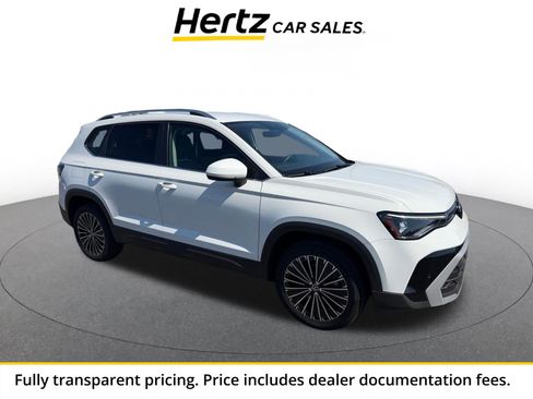 Used 2025 Volkswagen Taos SE FWD image 1