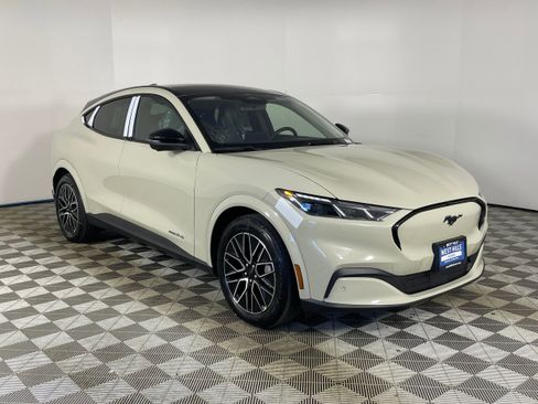 New 2026 Ford Mustang Mach-E Premium image 7