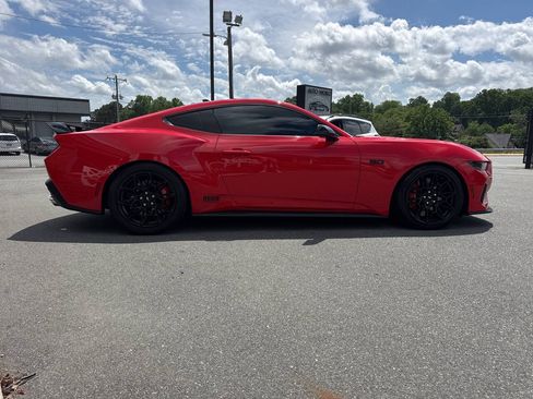 Used 2024 Ford Mustang GT Premium w/ GT Performance Package RWD image 10