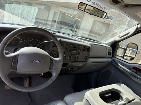 Used 2003 Ford F350 Lariat image 15
