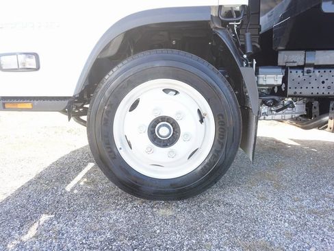 New 2025 Chevrolet Low Cab Forward RWD image 18