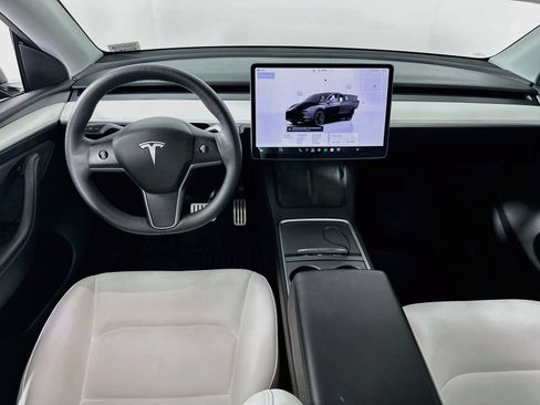 Used 2023 Tesla Model Y Performance AWD/4WD image 22