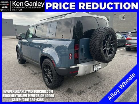 Used 2020 Land Rover Defender 110 AWD/4WD image 6