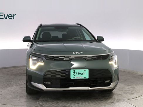 Used 2023 Kia Niro Wave w/ Wave Preserve Package image 12