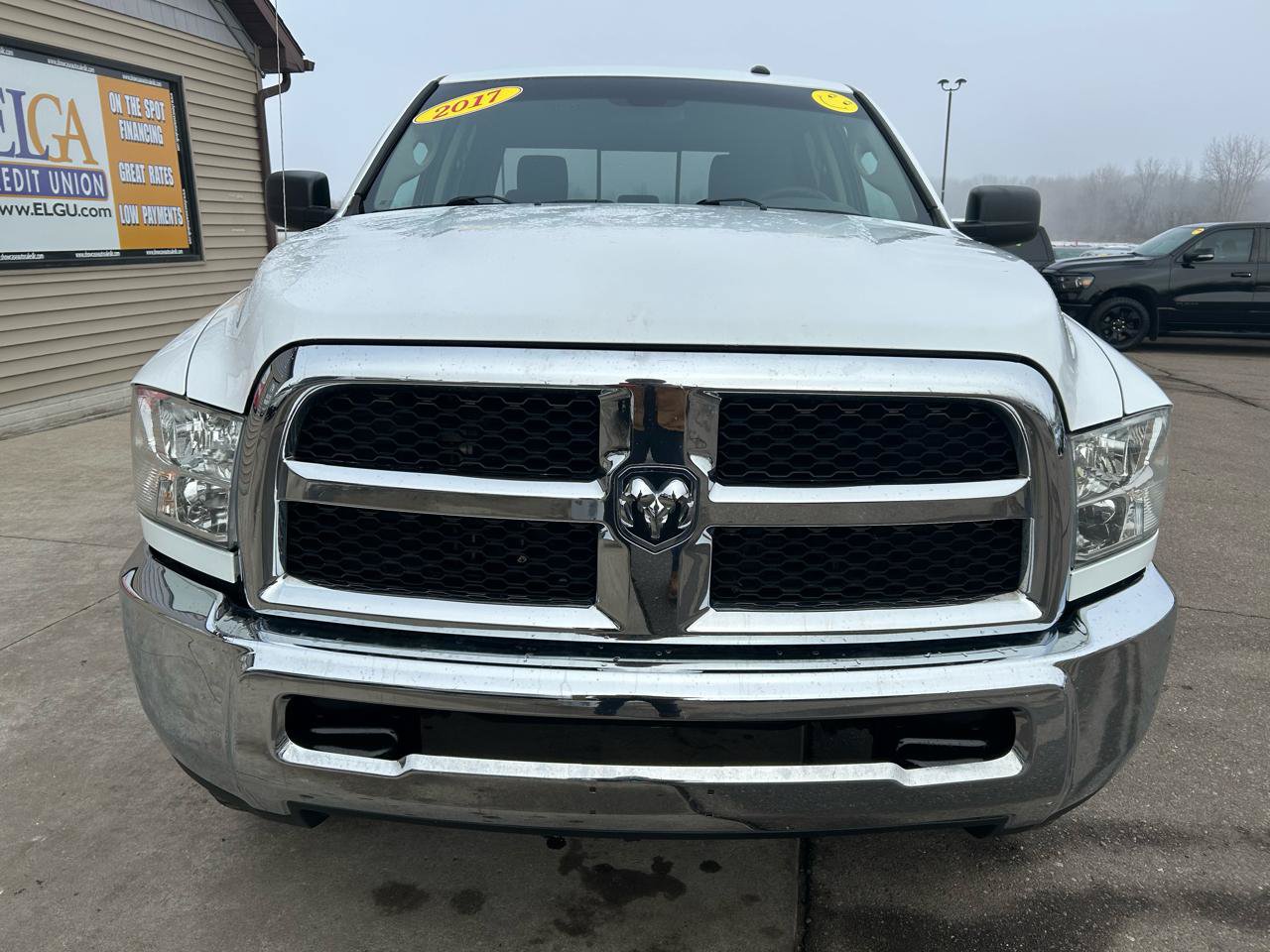 Used 2017 RAM 2500 SLT AWD/4WD image 2