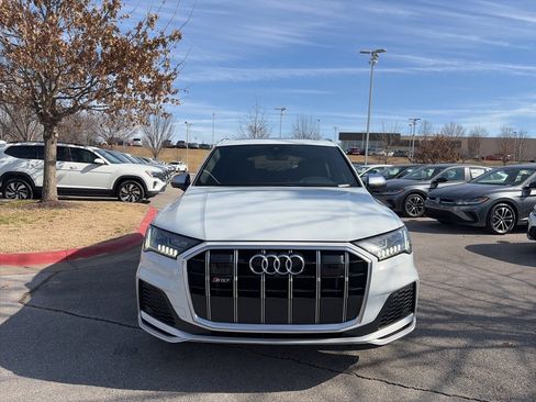 Used 2022 Audi SQ7 Premium Plus image 2