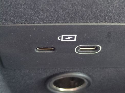 New 2026 Volvo XC90 T8 Ultra w/ Protection Package Premier image 21