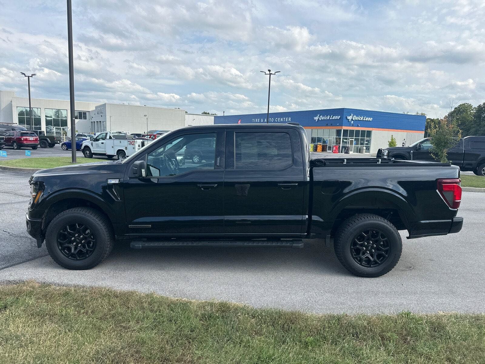 Used 2024 Ford F150 XLT w/ Equipment Group 302A MID AWD/4WD image 9