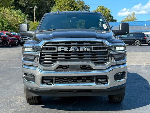 New 2025 RAM 2500 Tradesman w/ Chrome Appearance Group image 4