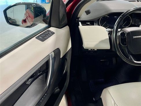 Used 2020 Land Rover Discovery Sport S image 13