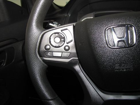 Certified 2022 Honda Pilot Sport image 5