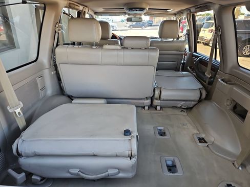 Used 2001 Lexus LX 470 4WD image 21