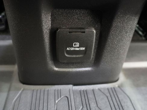 Used 2023 GMC Terrain SLT w/ LPO, 'HIT The Road' Package FWD image 31