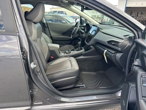 Certified 2025 Subaru Crosstrek 2.5i Limited w/ Popular Package #3A AWD/4WD image 11