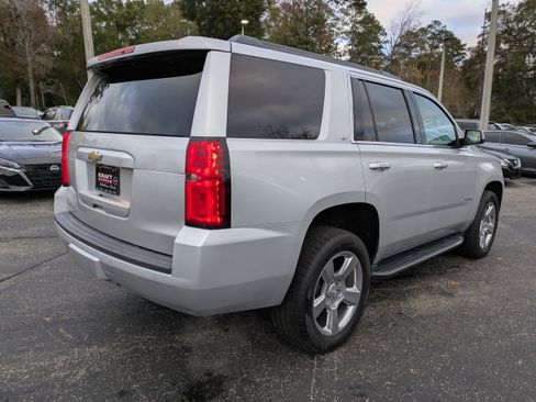 Used 2019 Chevrolet Tahoe LT image 4