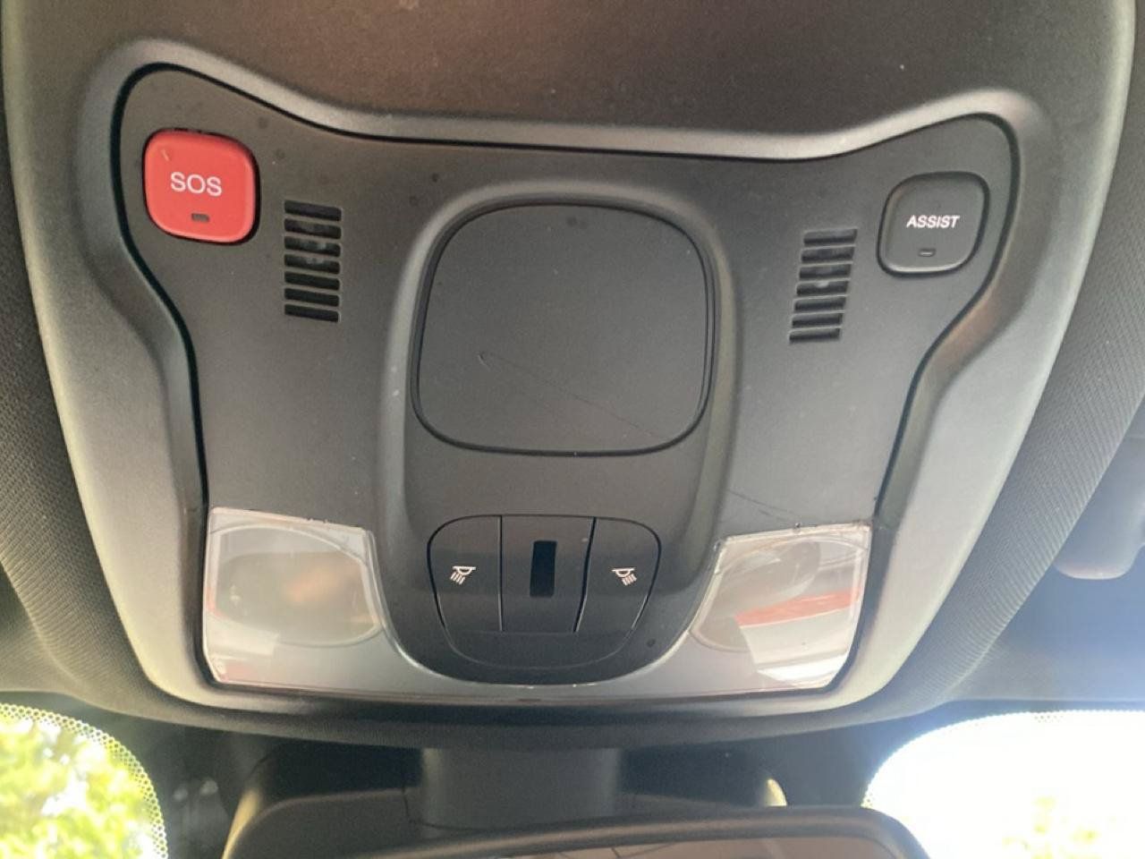Used 2022 Jeep Renegade Altitude w/ Convenience Group AWD/4WD image 24
