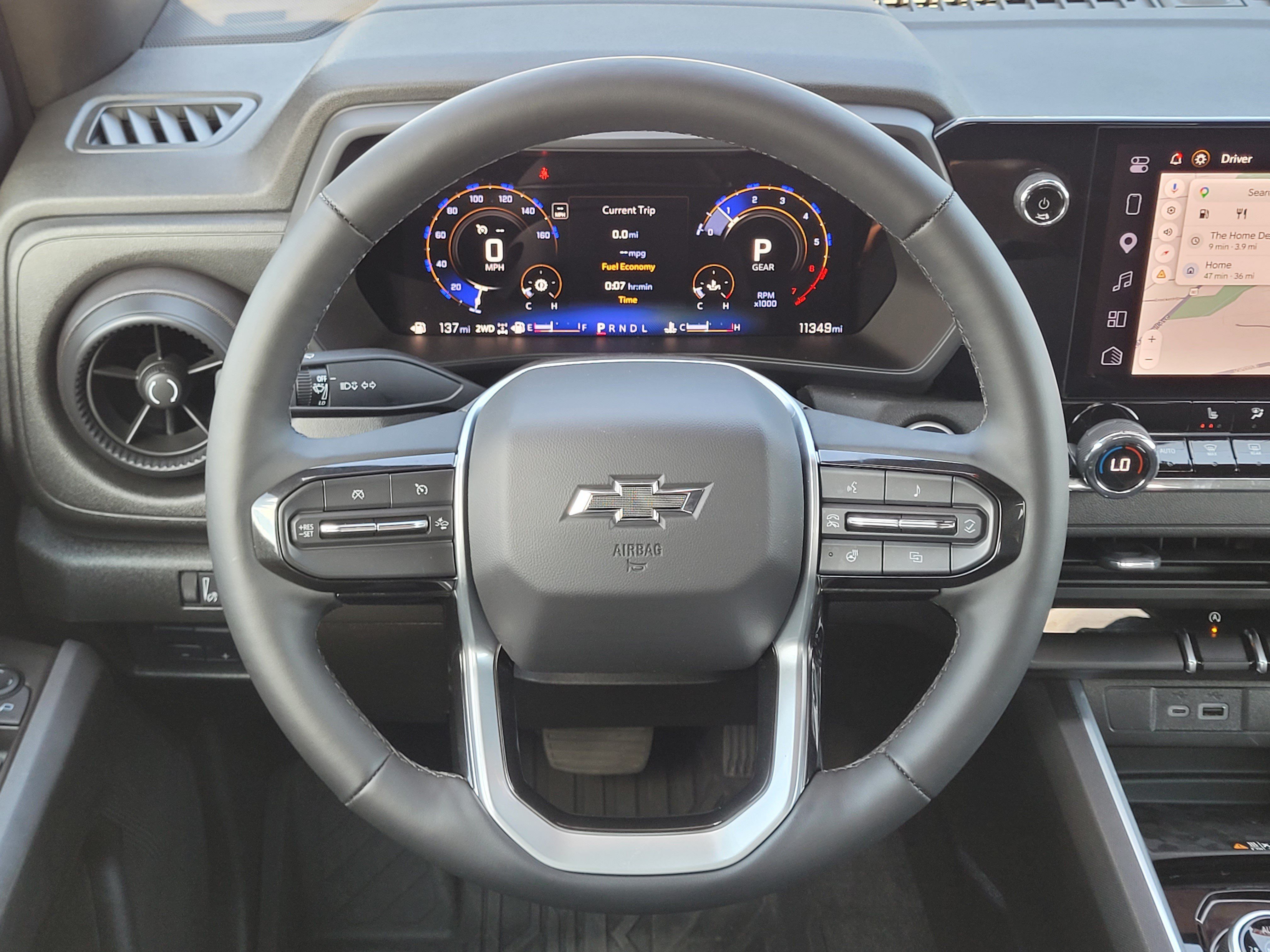 Used 2025 Chevrolet Colorado Trail Boss AWD/4WD image 11