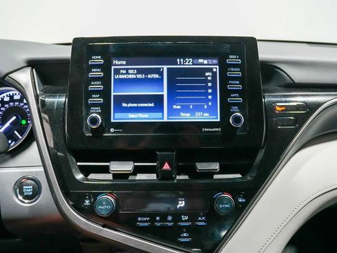 Used 2024 Toyota Camry LE w/ Convenience Package FWD image 13