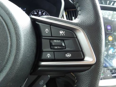Used 2025 Subaru Outback Limited AWD/4WD image 20