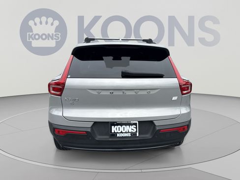 Used 2023 Volvo XC40 Recharge Ultimate AWD/4WD image 15