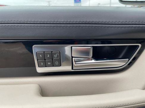 Used 2013 Land Rover Range Rover Sport HSE LUX AWD/4WD image 25