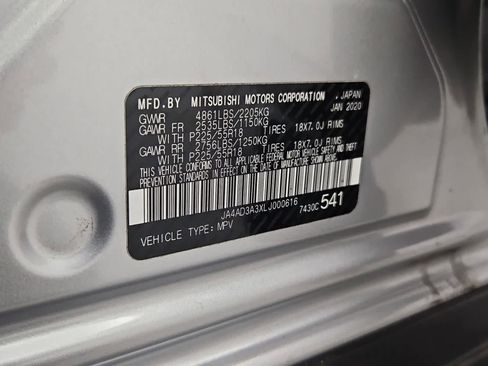 Used 2020 Mitsubishi Outlander SEL FWD image 35