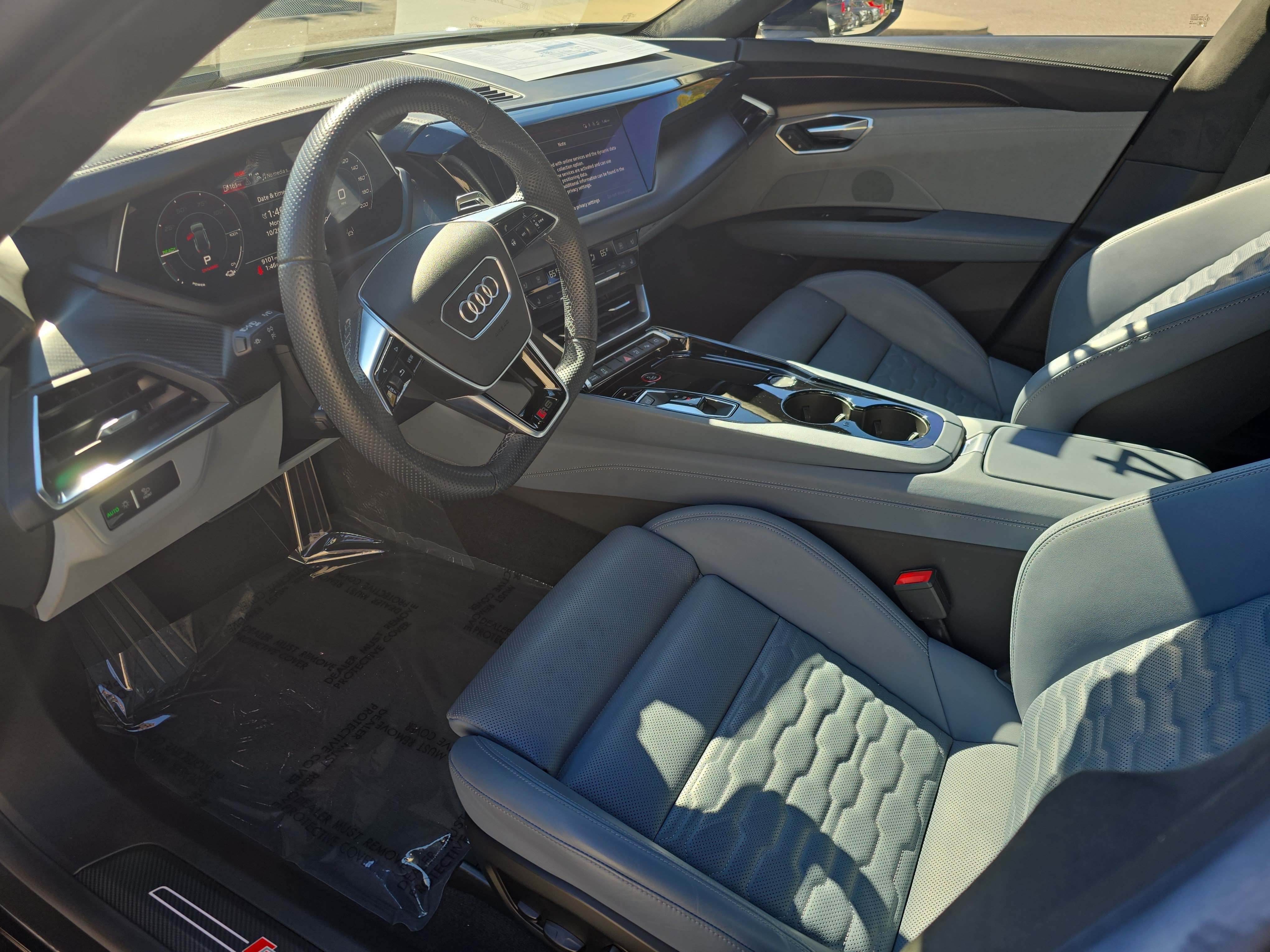 Used 2024 Audi RS e-tron GT w/ Carbon Performance Package AWD/4WD image 15