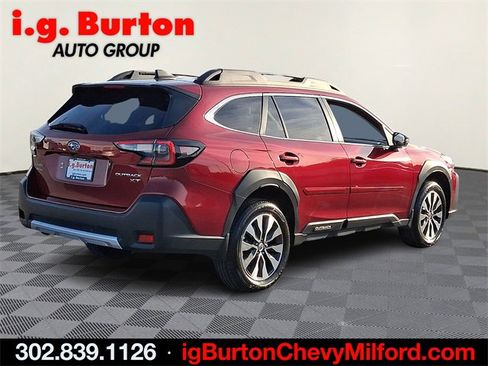 Used 2023 Subaru Outback Limited XT image 6