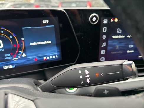 Used 2025 Chevrolet Equinox LT image 18