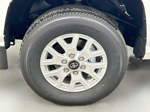 New 2026 Toyota Tacoma SR5 AWD/4WD image 9
