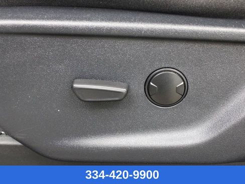 Used 2025 Ford F150 XLT w/ Equipment Group 301A Standard image 17