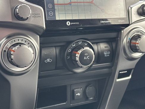 Used 2024 Toyota 4Runner SR5 Premium image 21