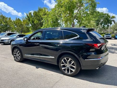 Used 2024 Acura MDX FWD w/ Technology Package image 4