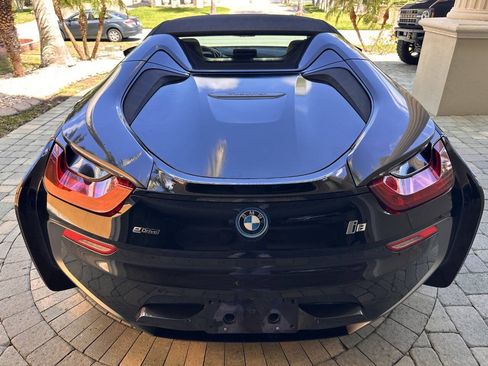 Used 2019 BMW i8 Roadster AWD/4WD image 85
