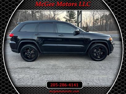 Used 2018 Jeep Grand Cherokee Laredo