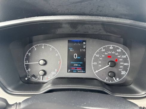 Used 2023 Toyota Corolla Cross L AWD/4WD image 7