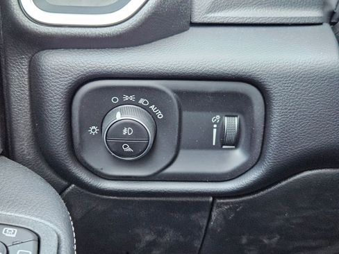 New 2026 RAM 3500 Big Horn AWD/4WD image 18
