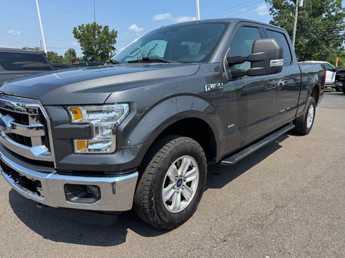 Used 2015 Ford F150 XLT w/ Equipment Group 301A Mid AWD/4WD image 9