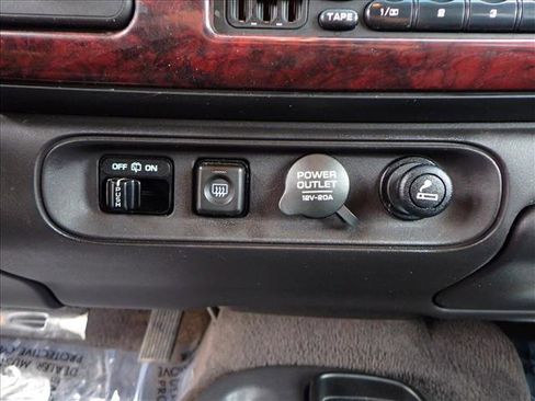 Used 2000 Dodge Durango 4WD image 17