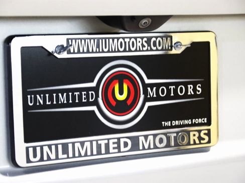 Used 2024 Jeep Grand Cherokee L Limited w/ Luxury Tech Group II image 8