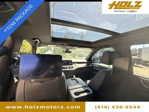 Certified 2022 Chevrolet Suburban High Country w/ Premium Package AWD/4WD image 20