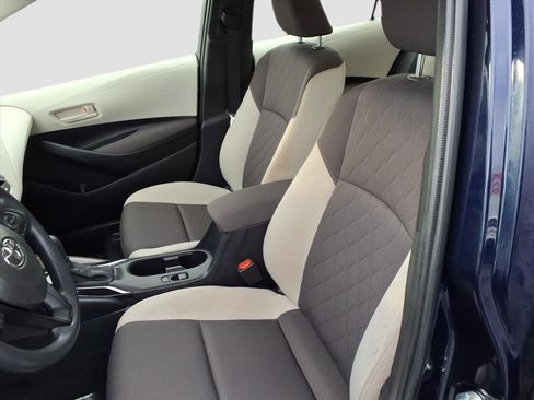 Used 2024 Toyota Corolla LE image 15
