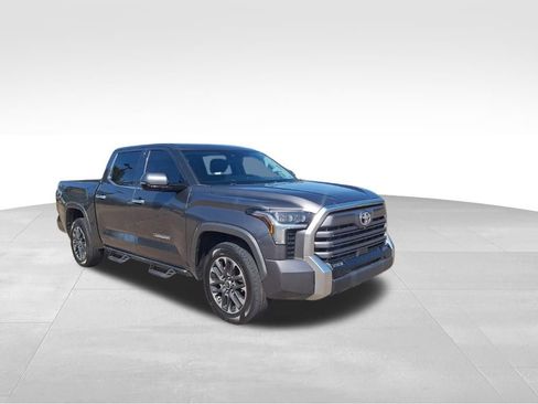 Used 2022 Toyota Tundra Limited image 8
